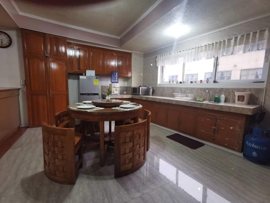 Appartamento Comfy Dwelling Baguio City Esterno foto